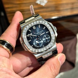 Đồng Hồ Patek Philippe Chế Tác Moissanite Nautilus 5724G Mặt Xanh Blue40mm (7)