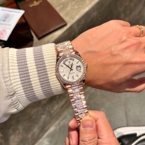 Đồng Hồ Rolex Day-Date Phủ Vàng 18K Độ Mặt Thiên Thạch Đính Moissanite 40mm (1)