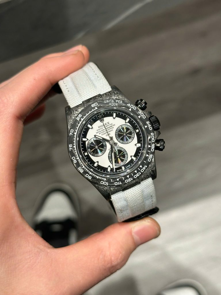 Đồng Hồ Rolex Daytona Diw Forged Carbon Cream Replica Máy Calibre 4130 40mm (2)