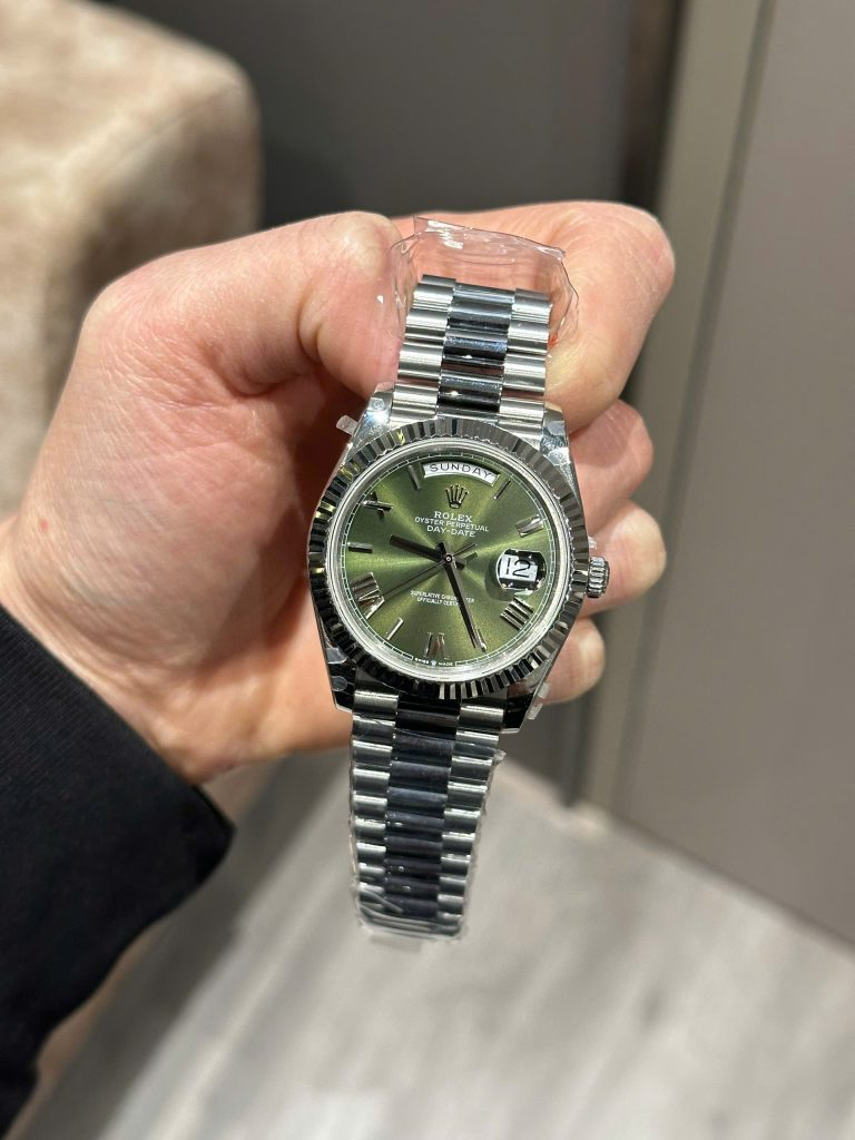 Đồng Hồ Rolex Nam Rep 11 Day-Date 228236 Mặt Số Xanh Olive Xưởng GM 178 Grams 40mm (5)