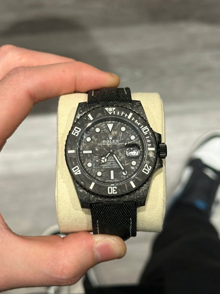 Đồng Hồ Rolex Submariner DIW Full Black Chế Tác Carbon Siêu Nhẹ Dây Vải 40mm (1)