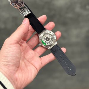 Đồng Hồ Hublot Chế Tác Đá Moissanite Hong Kong Màu Đen Nhà Máy HB 38mm (1)