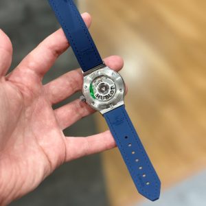 Đồng Hồ Hublot Chế Tác Đá Moissanite Hong Kong Màu Xanh Dương 38mm (5)