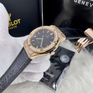 Đồng Hồ Hublot ZF Nhật Classic Fusion King Gold Diamonds Fake Cao Cấp 42mm (6)
