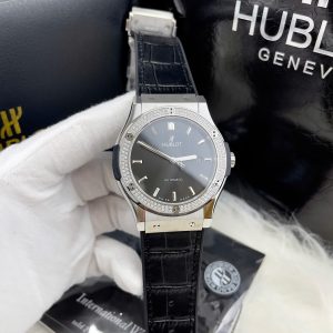 Đồng Hồ Hublot ZF Nhật Mặt Số Đen Fake Cao Cấp Máy Miyota 8215 42mm (5)