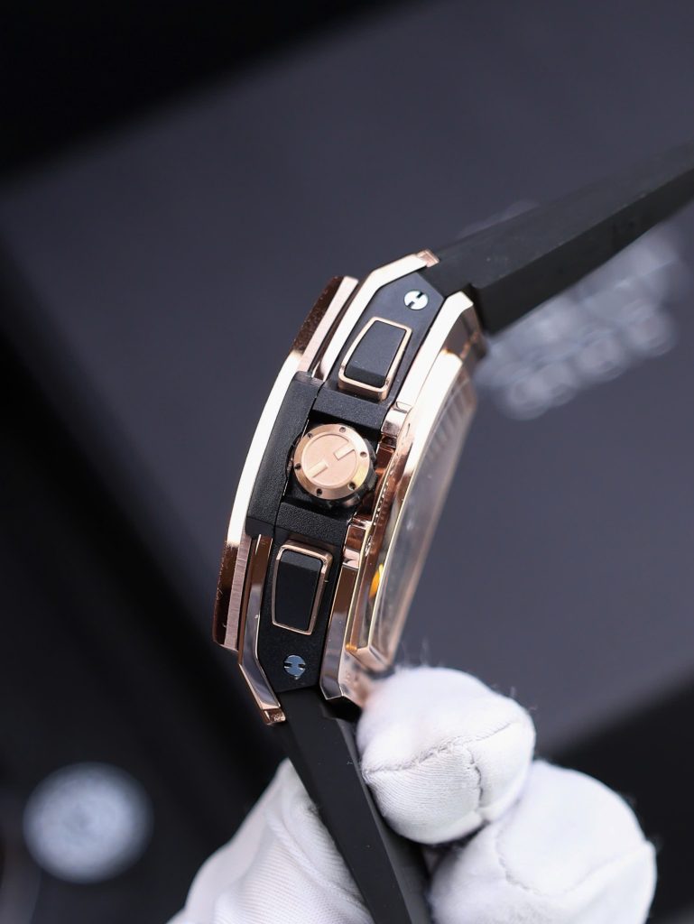 Đồng Hồ Hublot Fake 11 Spirit Of Big Bang King Gold Dây One Click 44mm (2)