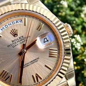 Đồng Hồ Rolex Fake Cao Cấp Day-Date 228235 Vàng Champagne 40mm (1)