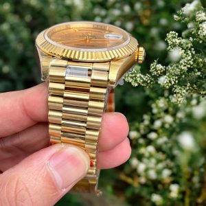 Đồng Hồ Rolex Fake Cao Cấp Day-Date 228235 Vàng Champagne 40mm (1)