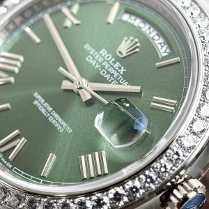 Đồng Hồ Rolex Fake Cao Cấp Day-Date 228236 Mặt Đanh Lá Đính Đá 40mm (1)