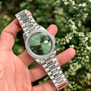 Đồng Hồ Rolex Fake Cao Cấp Day-Date 228236 Mặt Đanh Lá Đính Đá 40mm (1)
