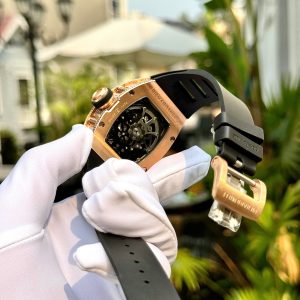 Đồng Hồ Richard Mille RM010 Đính Đá Màu Vàng Hồng Replica Cao Cấp 40mm (1)