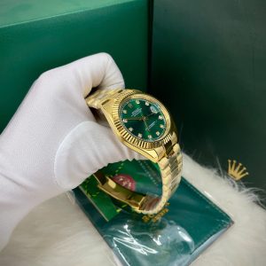 Dong Ho Rolex Fake May Co Nhat DateJust Mat Xanh La Cay Coc So Dinh Da 41mm 2