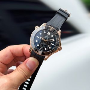 Đồng Hồ Omega Replica 1 1 Seamaster Diver 300M Vàng Hồng Dây Cao Su Xưởng VS 42mm (6)
