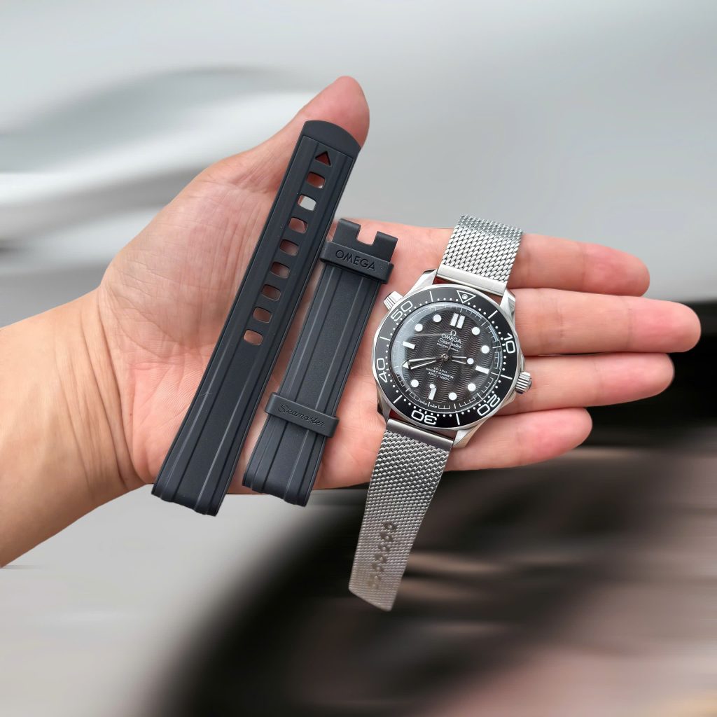 Đồng Hồ Omega Seamaster Diver 300m Rep 11 Mặt Đen Máy Thuỵ Sỹ Xưởng VS 42mm (6)
