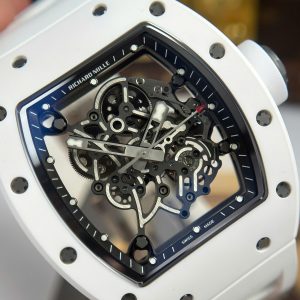 Dong Ho Richard Mille Rep 1 1 RM055 Bubba Watson Che Tac Vo Gom Trang Xuong ZF 427x499mm 2