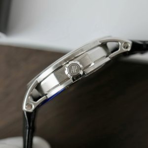 Dong Ho Audemars Piguet CODE 11.59 15210BC Replica Cao Cap Mau Den APS 41mm 6