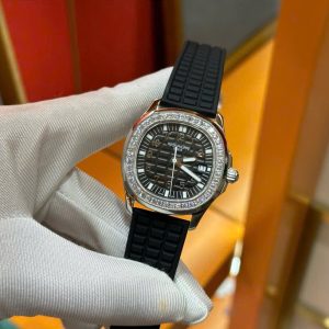 Đồng Hồ Patek Philippe Nữ Đính Đá Màu Đen Aquanaut 5067 Dây Cao Su Nhà Máy PPF 35,6mm (2)