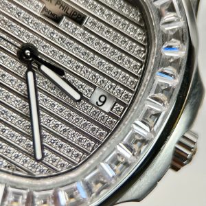 Dong Ho Patek Philippe Nam Day Da Dinh Da Nautilus 5719 Replica Cao Cap 40mm 6