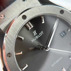 Đồng Hồ Hublot Classic Fusion Titanium Gray Dial Chế Tác 85 Grams Xưởng JJZ 42mm (11)