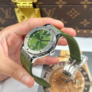 Đồng Hồ Hublot Classic Fusion Titanium Green Dial Chế Tác 85 Grams Xưởng JJZ 42mm (11)