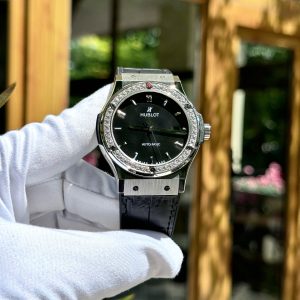 Đồng Hồ Hublot Nam Đính Đá Máy Cơ Thuỵ Sỹ Màu Đen Chế Tác Xưởng HB 42mm (2)