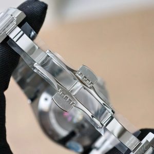 Dong Ho IWC Schaffhausen Ingenieur Replica Cao Cap Nhat Mat Xanh La Nha May V7 40mm 1