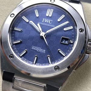 Đồng Hồ IWC Schaffhausen Ingenieur Replica Cao Cấp Nhất Nhà Máy V7 40mm (10)