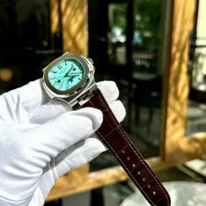 Đồng Hồ Patek Philippe Nautilus 5740G Chế Tác Cao Cấp Nhất Mặt Xanh Tiffany 40mm (1)