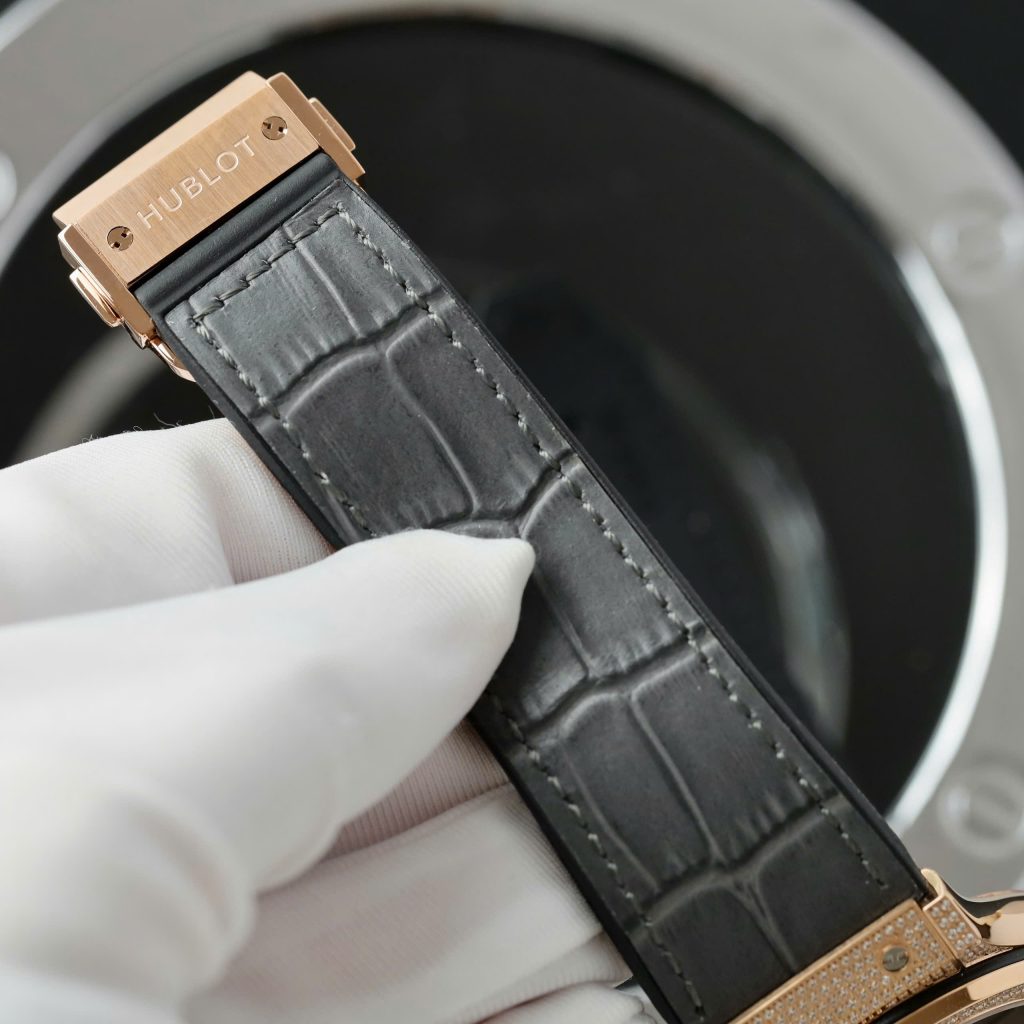 Đồng Hồ Hublot Chế Tác Classic Fusion King Gold Màu Xám Đính Full Đá 42mm (2)
