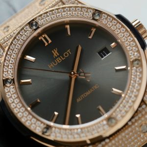 Đồng Hồ Hublot Chế Tác Classic Fusion King Gold Màu Xám Đính Full Đá 42mm (2)