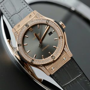 Đồng Hồ Hublot Chế Tác Classic Fusion King Gold Màu Xám Đính Full Đá 42mm (2)