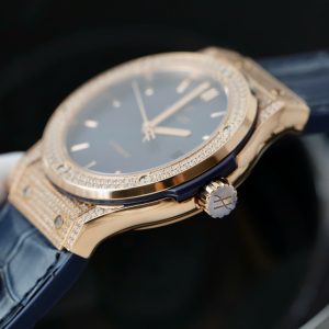 Đồng Hồ Hublot Chế Tác Classic Fusion King Gold Màu Xanh Dương Đính Full Đá 42mm (2)