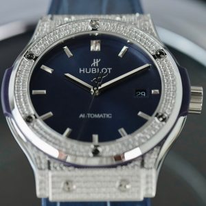 Đồng Hồ Hublot Chế Tác Classic Fusion Titanium Màu Xanh Dương Đính Full Đá 42mm (2)