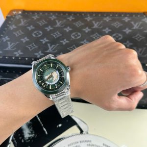 Đồng Hồ Omega Aqua Terra Worldtimer Replica 11 Màu Xanh Lá Cây Dây Kim Loại Xưởng VS 43mm (2)