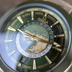 Đồng Hồ Omega Aqua Terra Worldtimer Replica 11 Màu Xanh Lá Cây Dây Kim Loại Xưởng VS 43mm (2)
