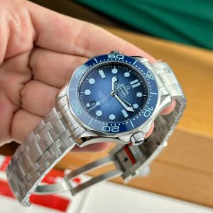 Đồng Hồ Omega Chế Tác Seamaster Diver 300M Summer Blue Máy Cơ Thụy Sỹ Nhà Máy VS 42mm (2)
