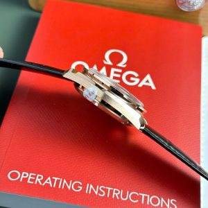 Đồng Hồ Omega SpeedMaster MoonWatch Fake 11 Mặt Đen Dây Da Xưởng OM 42mm (2)