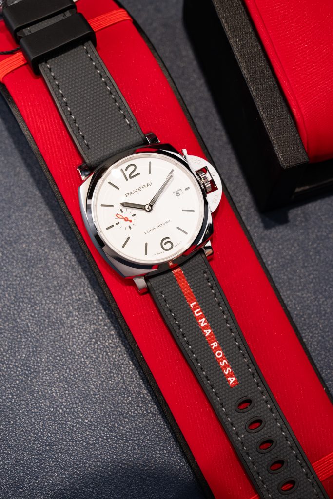 Đồng Hồ Panerai Chế Tác Luminor Due Luna Rossa PAM1381 Mặt Trắng Máy Cơ Thụy Sỹ Xưởng 42mm (2)