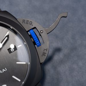 Đồng Hồ Panerai Chế Tác Luminor GMT PAM1176 Vỏ Carbon Dây Vải Nato VSF 44mm