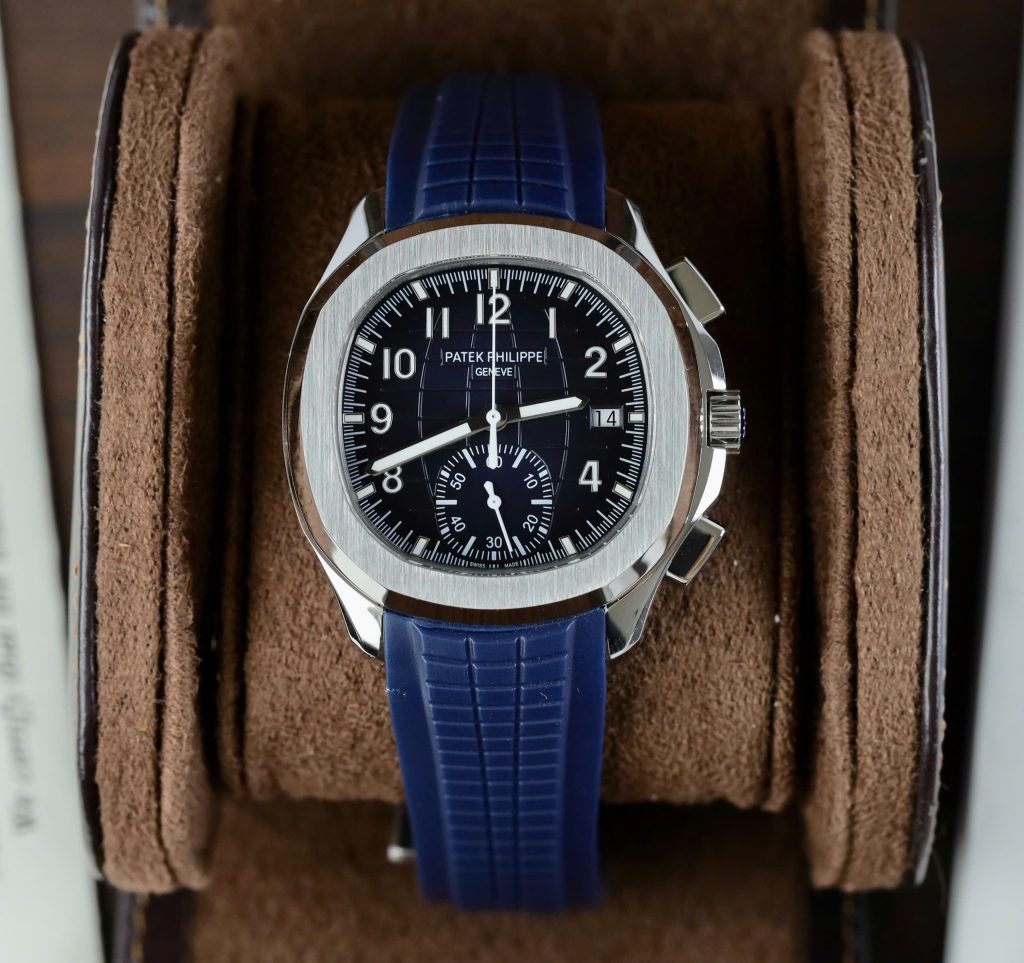 Đồng Hồ Patek Philippe Aquanaut 5968G Chế Tác Màu Xanh Dương Dây Cao Su 42 (1)