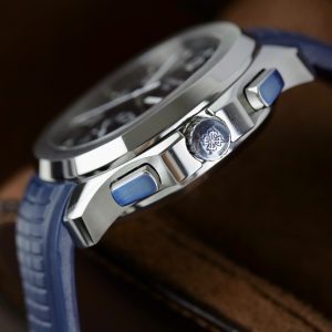 Đồng Hồ Patek Philippe Aquanaut 5968G Chế Tác Màu Xanh Dương Dây Cao Su 42 (1)