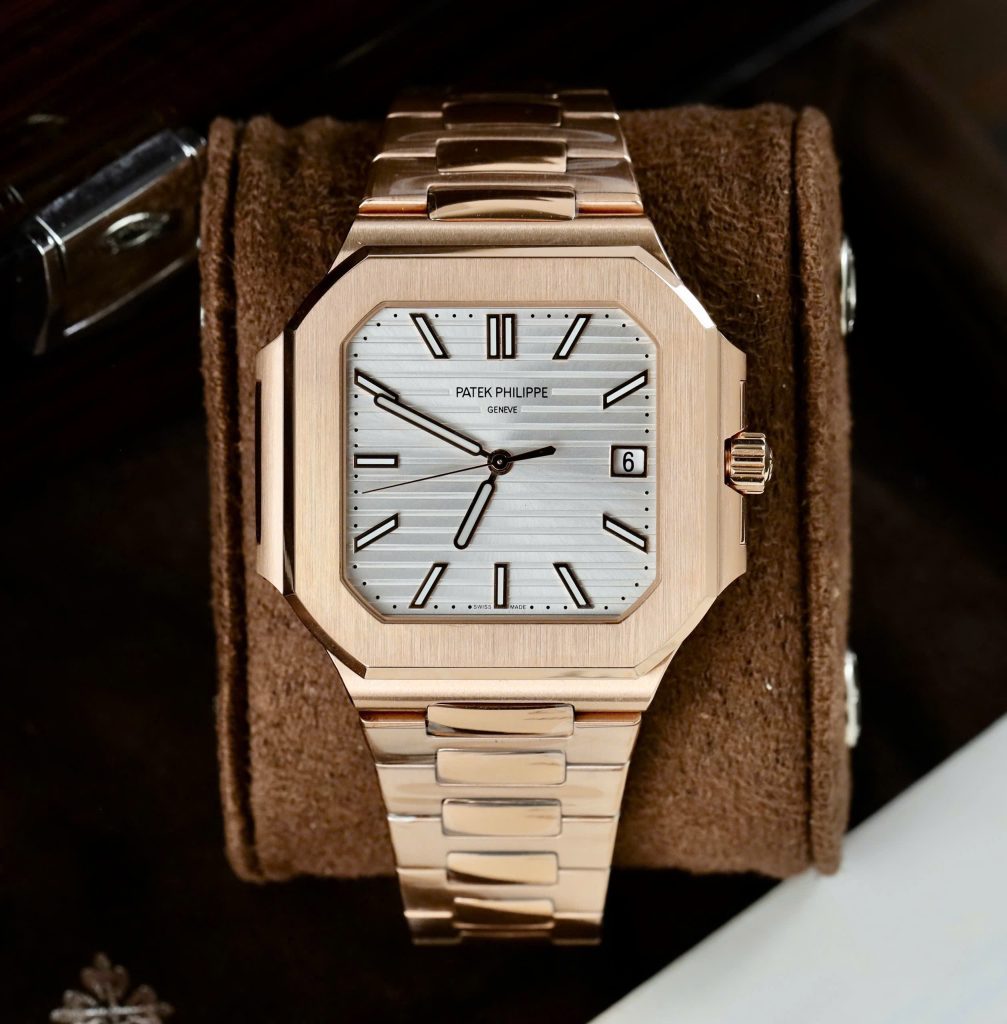 Đồng Hồ Patek Philippe Cubitus 5821 Chế Tác Mặt Trắng Máy Cơ Thụy Sỹ 45mm (2)