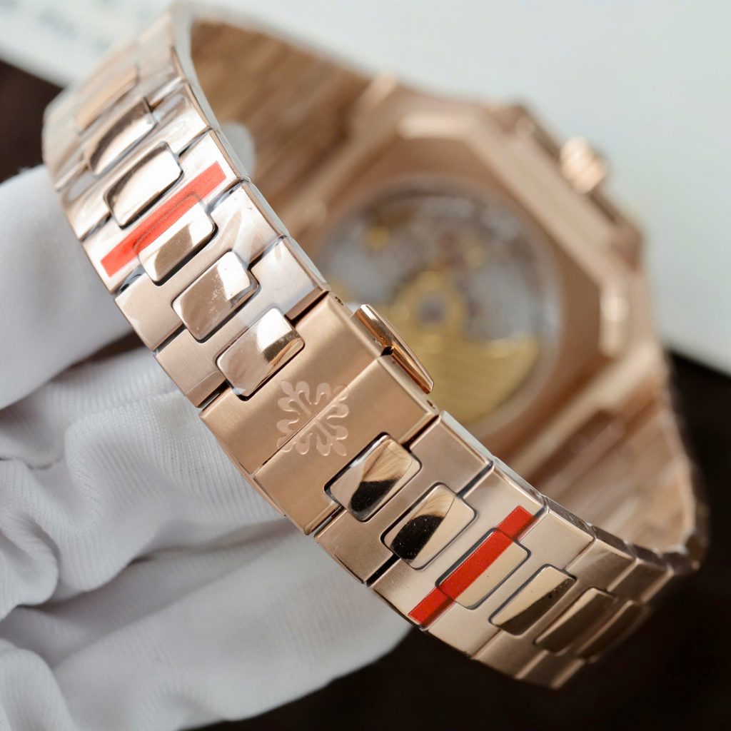 Đồng Hồ Patek Philippe Cubitus 5821 Chế Tác Mặt Trắng Máy Cơ Thụy Sỹ 45mm (2)