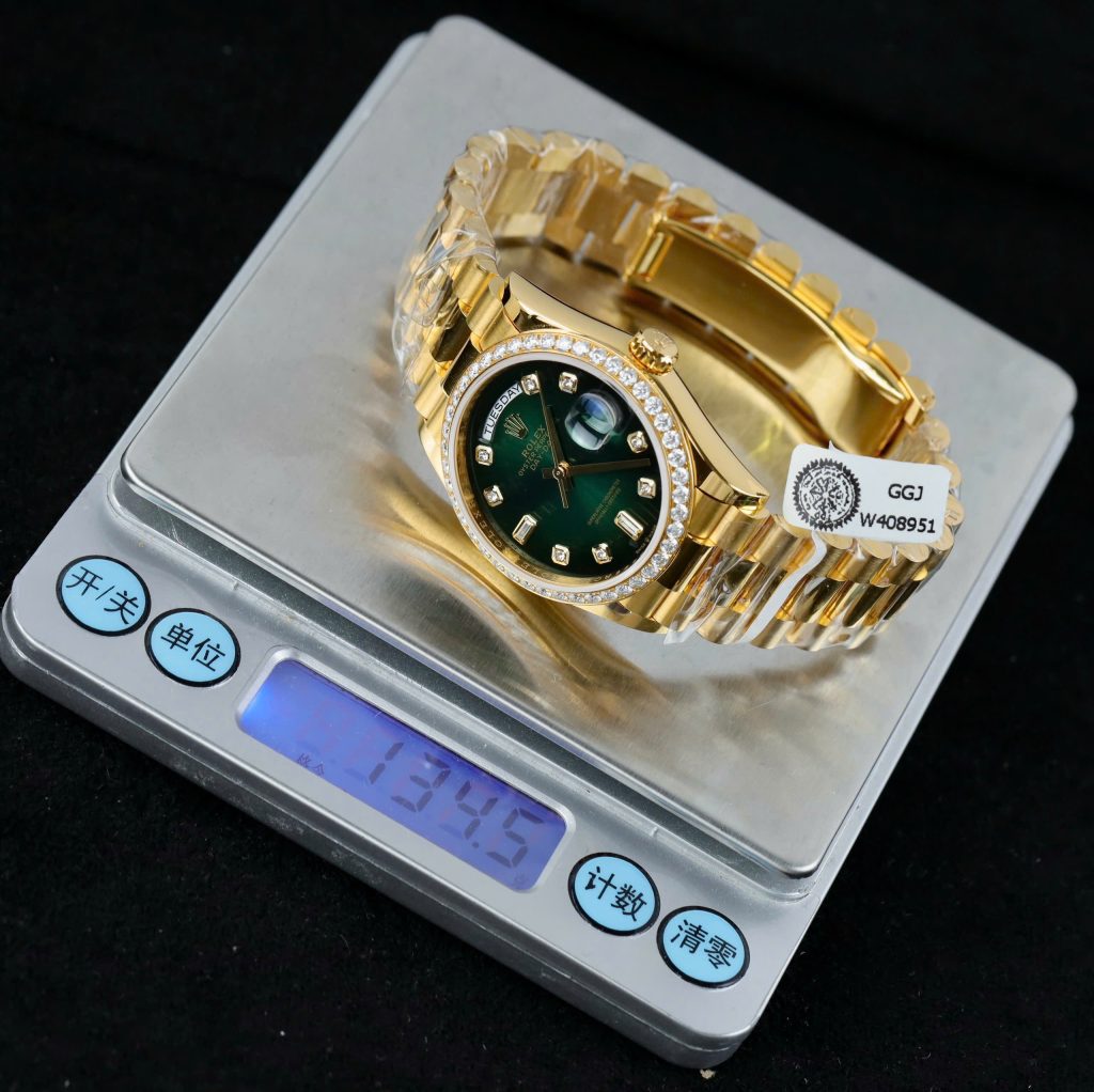 Đồng Hồ Rolex Chế Tác Day-Date 128348 Mặt Xanh Lá Cây Ombre Bọc Vàng 18K Vành Đính Moissanite 36mm (2)