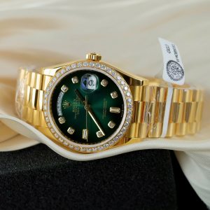 Đồng Hồ Rolex Chế Tác Day-Date 128348 Mặt Xanh Lá Cây Ombre Bọc Vàng 18K Vành Đính Moissanite 36mm (2)