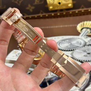 Đồng Hồ Rolex Cosmograph Daytona 126525LN Le Mans Replica Cao Cấp Xưởng QF 40mm (2)