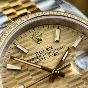 Đồng Hồ Rolex DateJust 126231 Chế Tác Mặt Số Xếp Gạch Viền Đính Đá VSF 36mm (2)