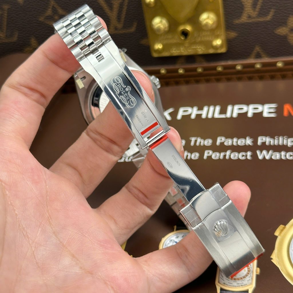 Đồng Hồ Rolex DateJust 126234 Chế Tác Mặt Xanh Họa Tiết Lá Cây Cọc Số Đá VSF 36mm (2)