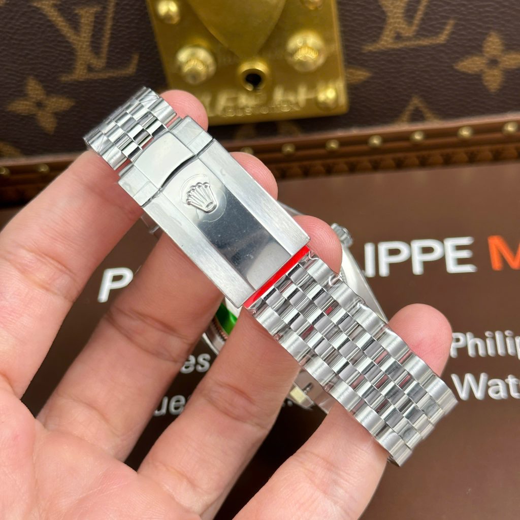 Đồng Hồ Rolex DateJust 126234 Chế Tác Mặt Xanh Họa Tiết Lá Cây Cọc Số Đá VSF 36mm (2)