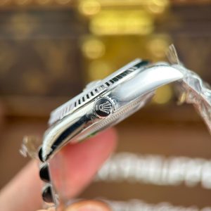 Đồng Hồ Rolex DateJust 126234 Replica 11 Mặt Xanh Họa Tiết Lá Cây Cọc Số Dạ Quang VSF 36mm (2)